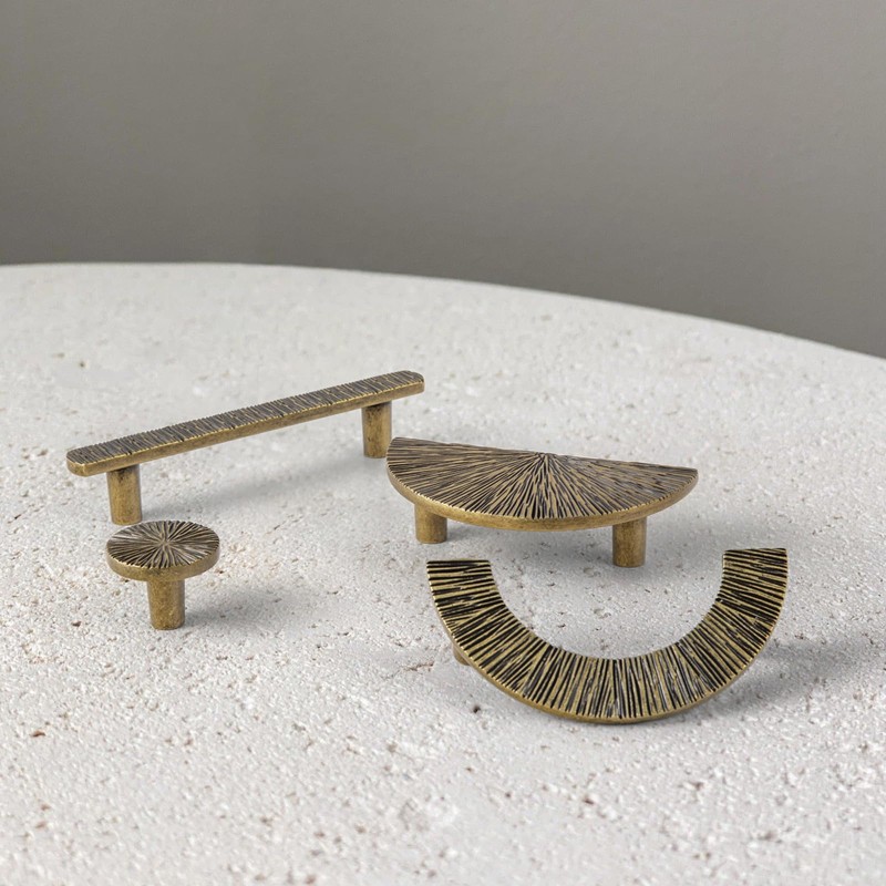 Goo-Ki 2.5''(64 mm) Hole Centers Luxurious & Sturdy Zinc Alloy