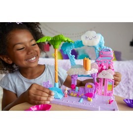 Polly Pocket HHJ05 - Pollyville Flamingo-Spaß Auto-Waschanlage, Spielset mit 2 Puppen, 2 Tier-Figuren, 1 Flamingo-Fahrzeug mit Farbwechsel-Effekt und Zubehör, Spielzeug für Kinder ab 4 Jahren