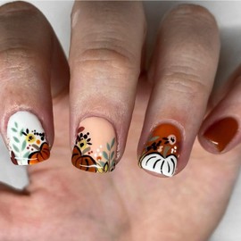Thanksgiving Press on Nails Fall Short Square Fake Nails with Designs Brown Pumpkin Flowers and Plants Glue on Nails 24 Pcs Reusable Glossy Stick on Nail for Women WYFHDT