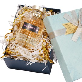 1LB White & Gold Crinkle Cut Paper Shred Filler for Gift Baskets, Gift Boxes, Packing Supplies - Shredded Paper Confetti for Stuffing & Bag Filling - Perfect for Holiday, Birthday, and Party Wrapping