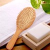 CARAVIAN – Cepillo Para el Cabello de Bambú Ideal Para