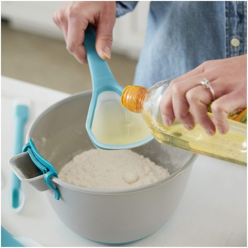 Wilton Versa-Tools Measure and Mix Spoon, Silicone