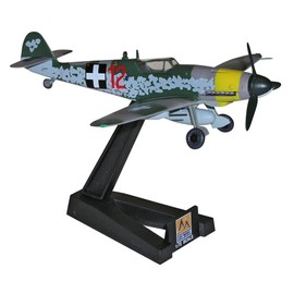 Easy Model 1:72 Scale BF-109G-10 Hungrian 1945" Model Kit