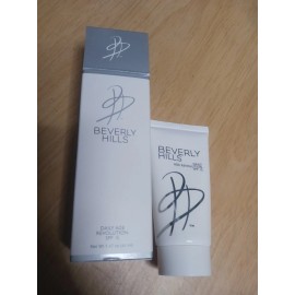 N/A Beverly Hills Daily Age Revolution Facial Sunscreen SPF 15 Expired New In Box