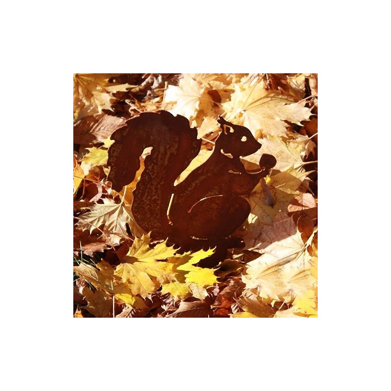 440s. Rust Squirrel Approx. 30 cm Height