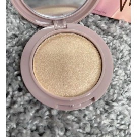 Mally Beauty Positive Radiance Skin Perfecting Highlighter Sparkling Champagne 9