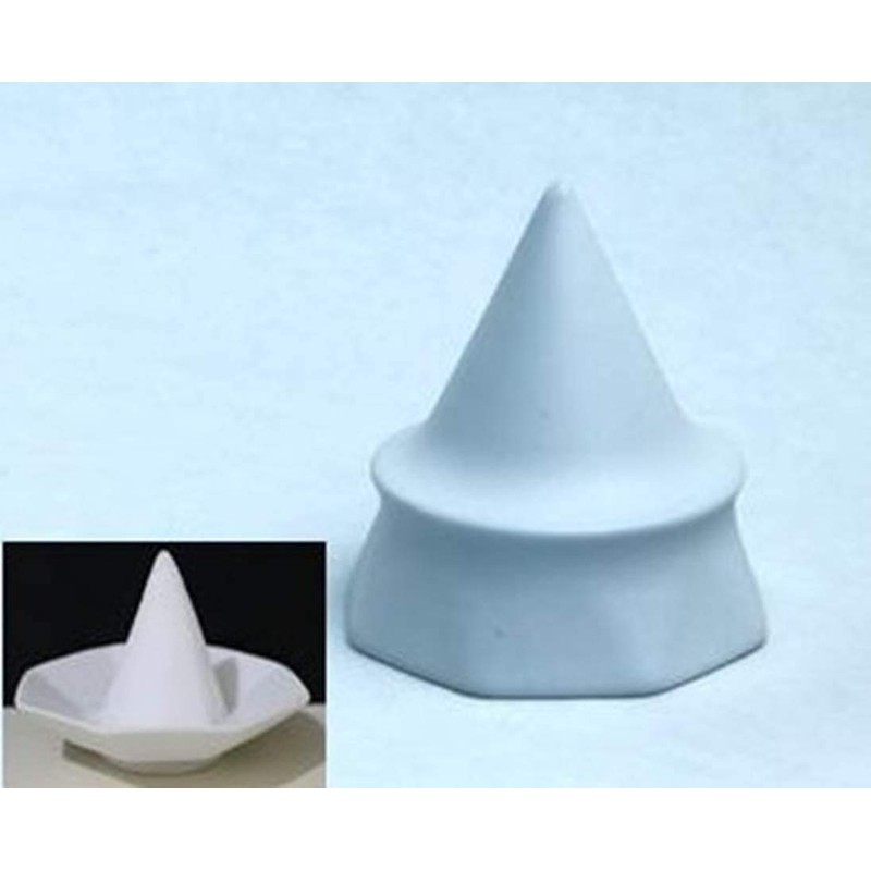 Moa Feteli for Prime Salt, Made in Japan, unglazed octagonal
