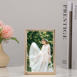 4x6'' Gold Rope Design Metal Picture Frames with Hi Quality Velvet Backing and Real Glass Front, Gold Photo Frame 6x4'' for Desktop Display Or Wall Hanging