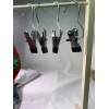 Unbranded One Clip Hangers (4 Per Bag)