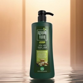 Vietnam Nguyen Xuan herbal shampoo hair care for oily skin Nguyen Xuan shampoo, 1 pc, 450ml / 베트남 응웬쑤언 허벌 샴푸 헤어케어 지성용 Nguyen Xuan shampoo, 1개, 450ml