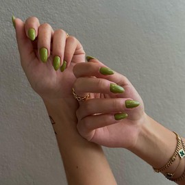 Almond Press on Medium Fake Nails - Grass Green Acrylic Full Cover Stick on With Solid Color Designs - Glossy False Autumn and Winter Artificial for Women - 24Pcs Reusable