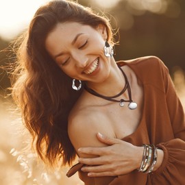 Inbagi 3 Pcs Western Jewelry for Women Bohemian Set, Boho Pendant Long Choker, Faux Leather Layered Bracelet, Dangle Earrings(Rustic Style)