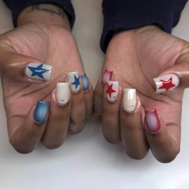 MERVF Square Press on Nails Short Fake Nail Red and Blue Star Glue ons Aura Gradient Acrylic Nails Y2K Squoval Manicure 24pcs Glossy