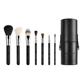 Sigma Beauty Travel Essential Trio Makeup Brush Set - Blending Brush Set for Foundation, Powder, Eyeshadow, Cosmetic Brushes & Makeup Application - 3 Makeup Brushes with Brush Holder - Black
