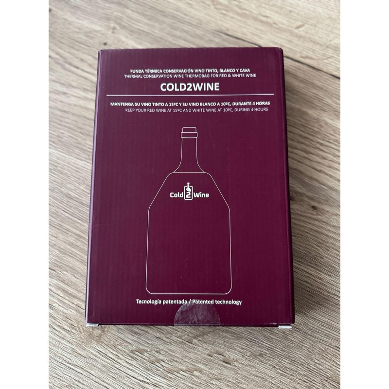 Thermal pouch for preserving wines and cava