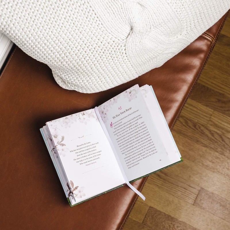 God's Blessings Just for You: 100 Devotions