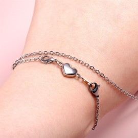 Pack of 8 Magnetic Jewellery Clasps, Magnetic Clasps for Necklaces with Heart-Shaped Buckle, Magnetic Lobster Clasps for DIY Bracelet Extender Necklace Jewellery Making (Gold, Silver)