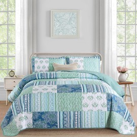 Dintszyayue Green Quilt Set King Size, Boho Plaid Patchwork Bedspreads Coverlet Set,3 Pieces Soft Lightweight Microfiber Quilt Bedding Set for All Seasons,1 Quilt and 2 Pillow Shams-104 x90
