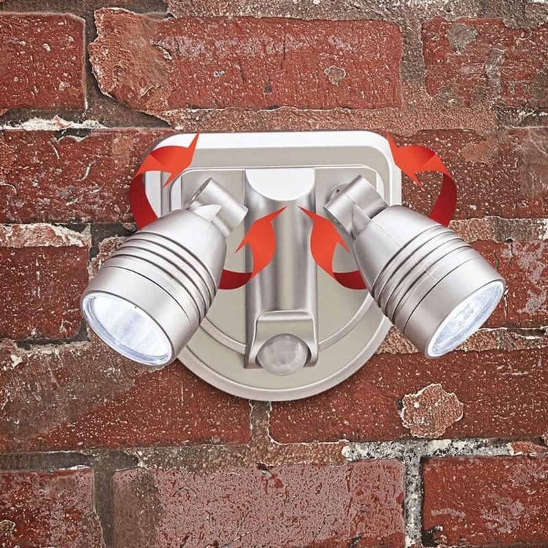 FISHTEC ® Double Spot 180° Adjustable Outdoor Light 500 Lumen