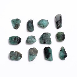 GEMKORA 25 carats Raw Green Emerald Stone Lot, Rough Gemstone, Natural Crystals, Chakra Crystals, Healing Stones, Wholesale Pack, Jewelry Making Supply, Supply, (6 to 8pcs)