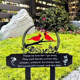 Cardinals Memorial Grave Markers for Cemetery Memorial Stakes Metal Grave Decorations for Loss of Mother Father Outdoors Yard Garden Sympathy Decor (Red Cardinal)