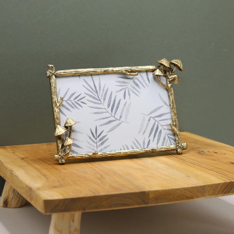 Gold Mushroom Metal Picture Frame 6 X 4 Inch Floral