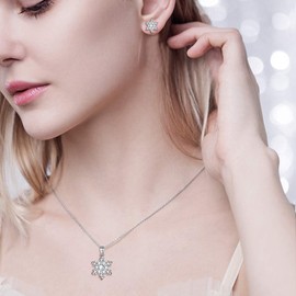 EVER FAITH Winter Snowflake Pendant Necklace Earrings Set CZ 925 Sterling Silver Snowflake Jewellery Sets Gift for Family, Cubic Zirconia, Sterling silver