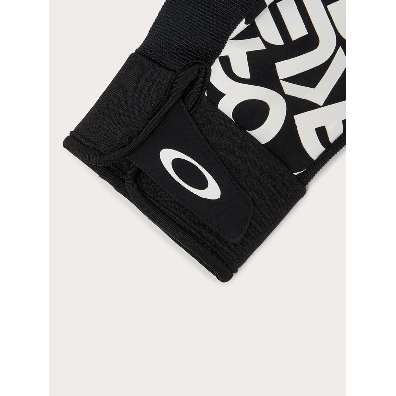 Oakley Mens Factory Pilot Core Glove, Black/White Logo, X-Large