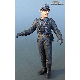 licmas Commander German Tanks Tank Crew Normandy 1944 Figure 1:16 Ready Hand Painted