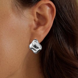 Chunky Gold Earrings for Women Geometric Statement Earrings for Women Square Hammered Large Stud Earring Silver Chunky Jewelry (Silver)