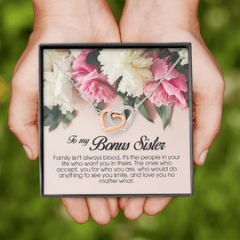 To My Bonus Sister, Interlocking Heart Necklace, Bonus Sister Present, Sister in Law Wedding Necklace Gift, Sister of The Groom Gift, Bridal Shower Necklace Gift (Standard Box)