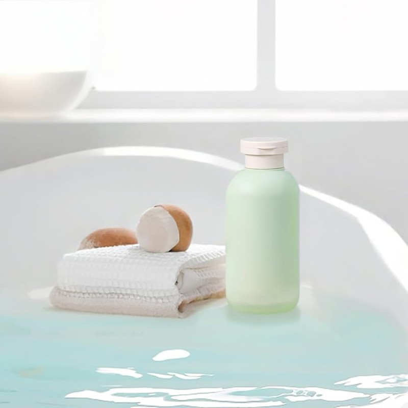 Custelen 6.8oz Squeeze Bottles with Flip Cap - 2 Pcs