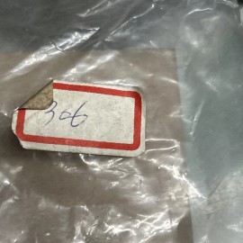 Saris NOS SARIS #306 LOCK PLUG WITH KEY SOLD EACH ROOF RACK