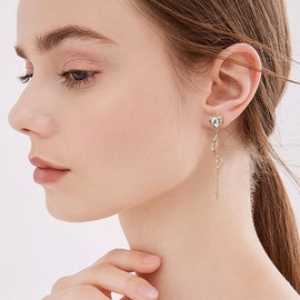 Sonateomber Crystal Heart Gold Spiral Dangle Drop Tassel Earrings for Women Valentines Day Sparkly Cubic Zirconia Love Hearts Dainty Chain Dangling Hypoallergenic Prom Jewelry Gift