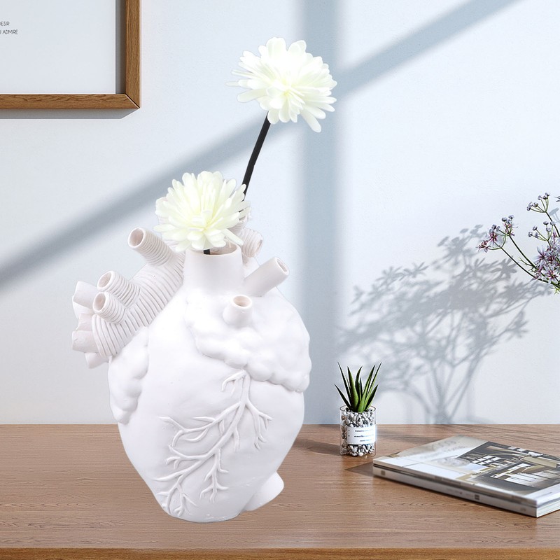 Creative Anatomical Heart Vases Resin Sculpture Heart Shaped Art Flower
