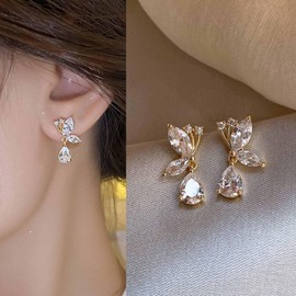 Aneneiceera Vintage Crystal Butterfly Earrings Gold teardrop Crystal Earrings Oval Rhinestone Drop Earrings Butterfly Wing Stud Earrings Jewelry for Women