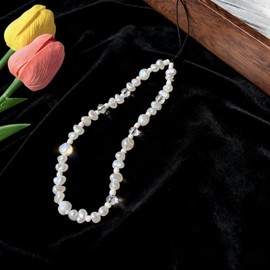 GHKJOK Beaded Phone Charm Strap – Elegant Pearl Wristlet Bracelet Chain, Cute Anti-Lost Charm for Girls Women, Stylish Beaded Accessories for Daily Use