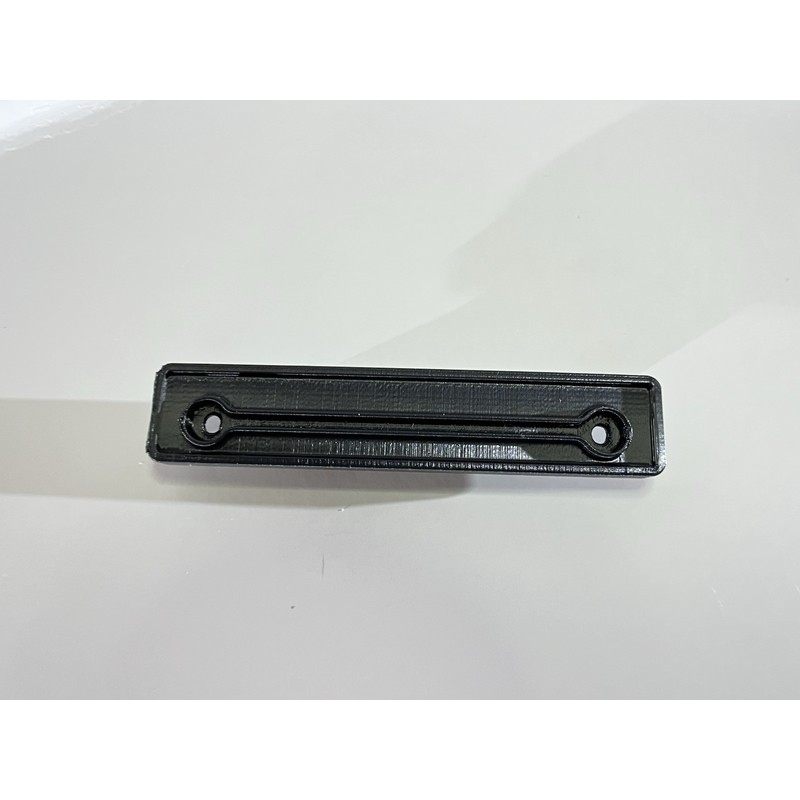 GM 25919182 Silverado Back Window Rear Latch Hook Clip Sliding