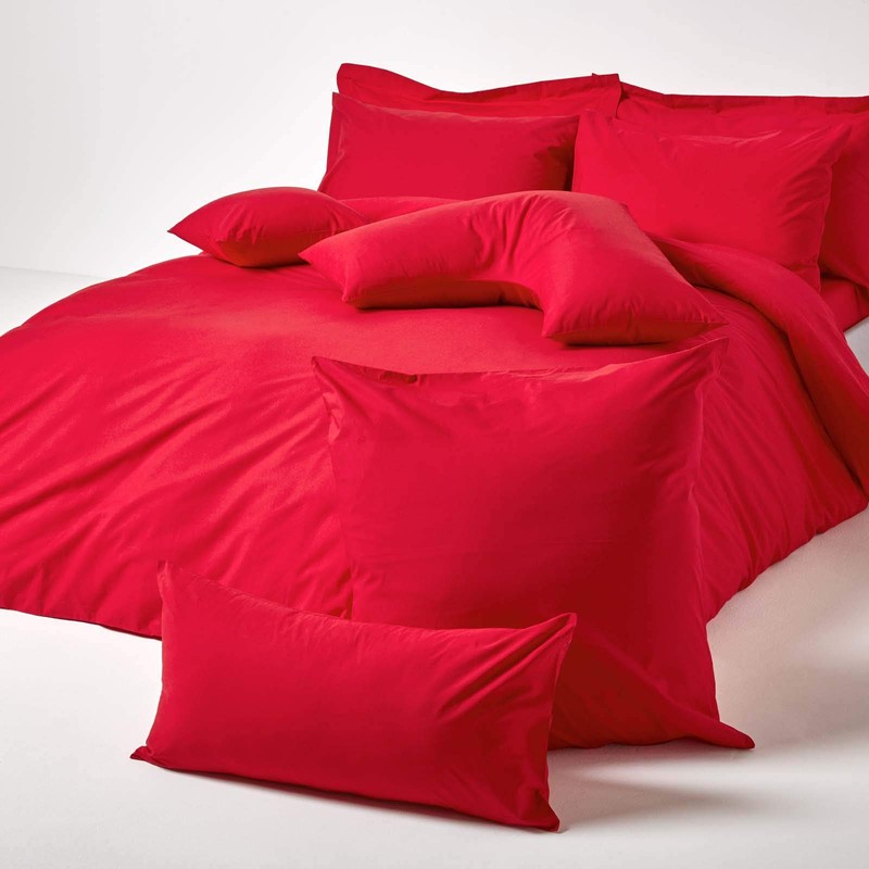 HOMESCAPES Red Pure Egyptian Cotton Oxford Pillowcase Standard Size 200