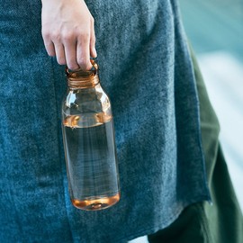 Kinto Water Bottle 950ml (Amber) / 킨토 워터 보틀 950ml (엠버)