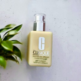 Clinique Dramatically Different Moisturizing Gel + Pump 125mL / 4.2 oz FULL NWOB