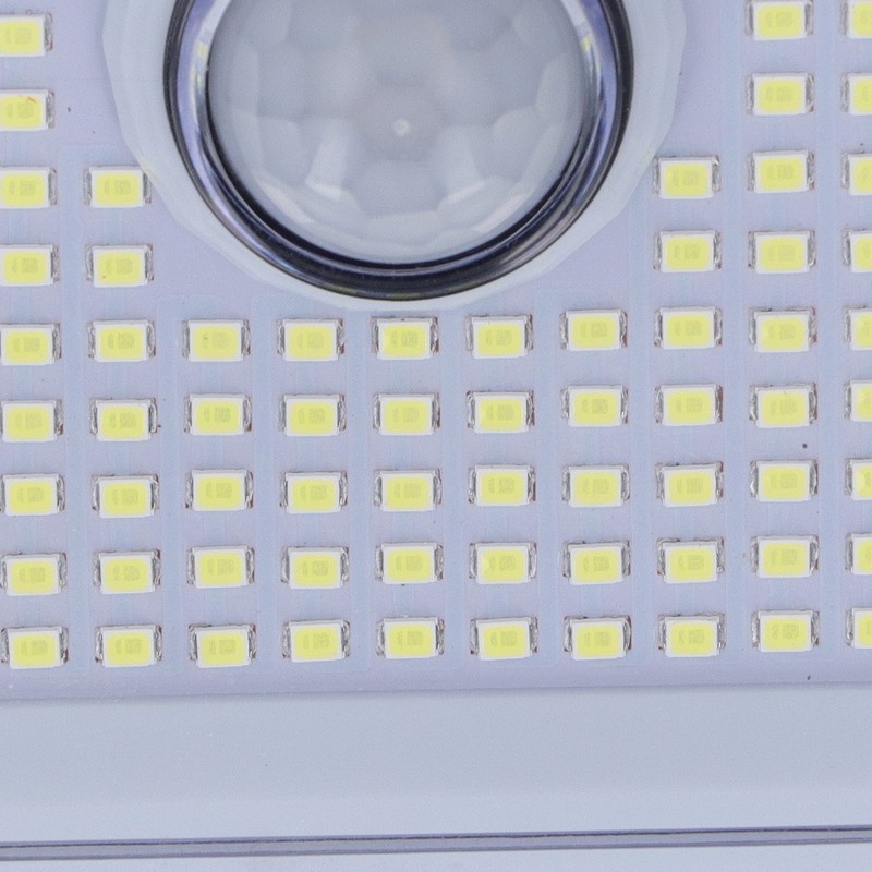 Solar Outdoor Street Light 4 Rotating Head Flexible Foldable IP64
