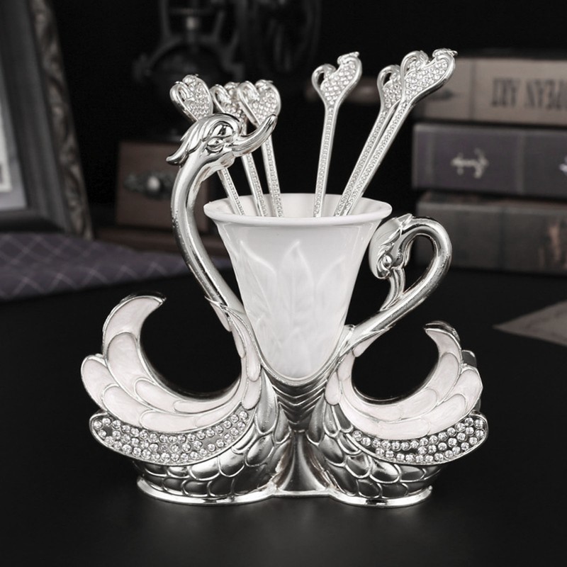 Swan Shape Dinnerware Set Light Luxury Exquisite Elegant Swan Shape