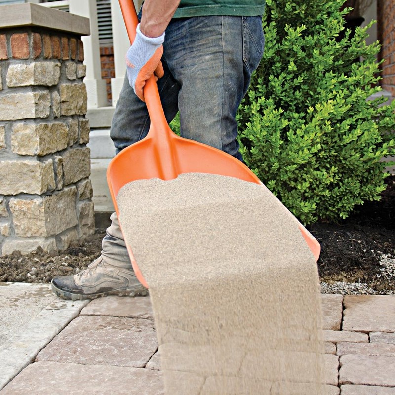 A.M. Leonard Poly Scoop Shovel, D-Grip Handle, 42 Inches Overall