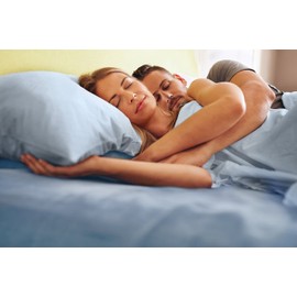 Cal King 400 Thread Count 100% Cotton Flat Sheet - Comfortable, Cooling & Breathable - Hotel Quality Flat Bed Sheet - Extra Soft & Comfy - Easy Care, Wrinkle Free - Light Blue Top Flat Sheet Only