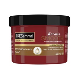 TRESemmé Keratin Smooth Deep Smoothing Mask rinse-out hair treatment with hydrolysed keratin for soft, shiny, frizz-free hair 440 ml, Pack of 2