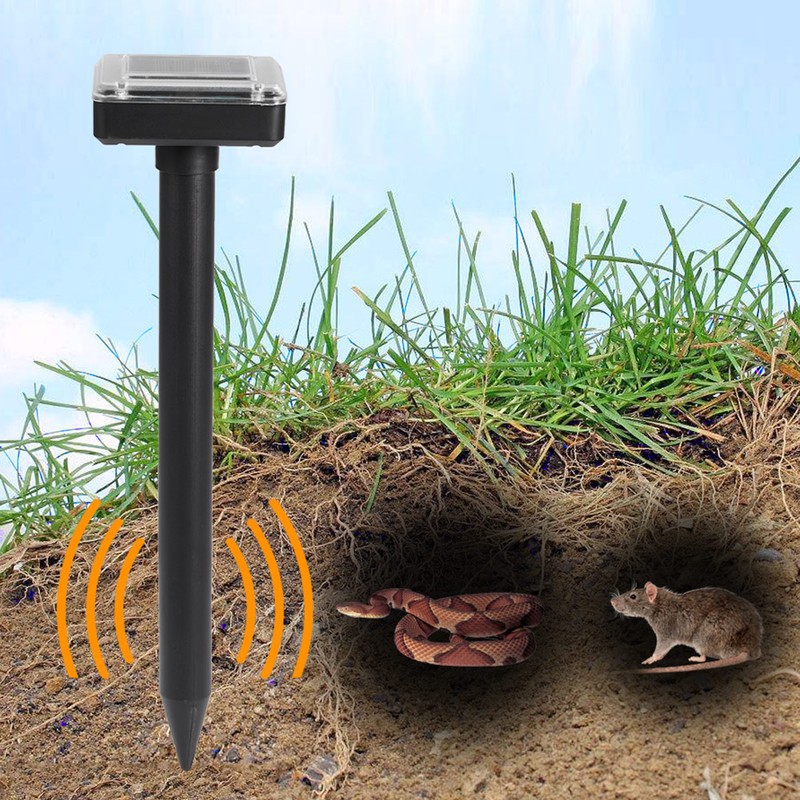 2pcs Garden Solar Powered Ultrasonic Repeller Pest Rodent Mouse Mice
