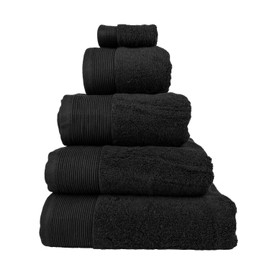 Homescapes Black Supreme Luxury Bath Towel 700 GSM Combed 100% Egyptian Cotton Towel, 70 x 130 cm (28 x 51)