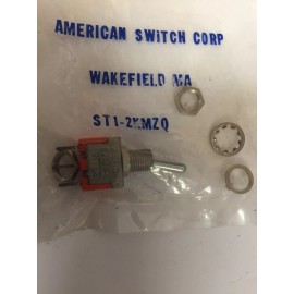 ST1-2KMZQ  RAYTHEON on - none - on  MINIATURE TOGGLE SWITCH 3A 125V   NOS