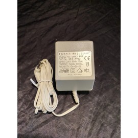 Sharper Image Power Adapter SM901 EUR Continental Europe In 230V Out 12VDC 19mm